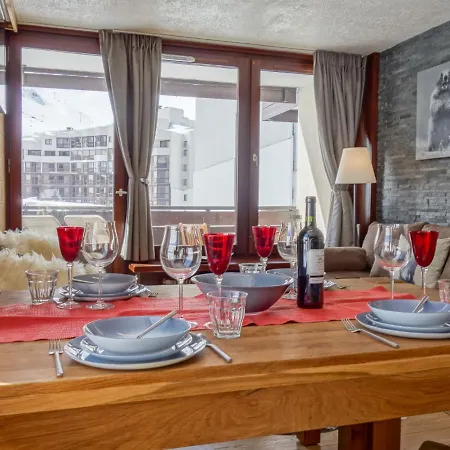 Apartment Le Prariond - Val Claret-7 By Interhome *